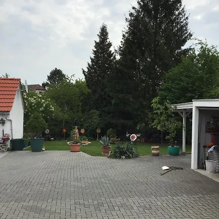 Privatzimmer Δωμάτια σε οικογενειακή κατοικία Buckenhof